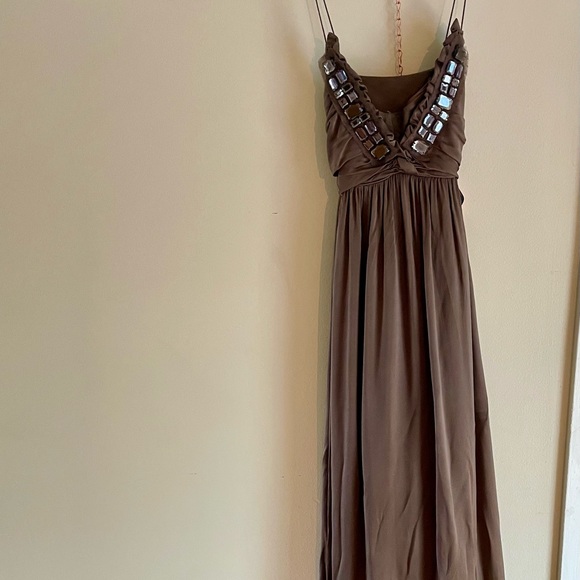 Hugo boss silk evening gown. Floor length and fabulous - Picture 2 of 4
